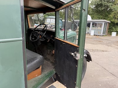 Lot 33 - 1938 Bedford WS Pizza Van
