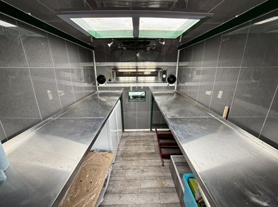 Lot 33 - 1938 Bedford WS Pizza Van