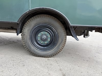 Lot 33 - 1938 Bedford WS Pizza Van