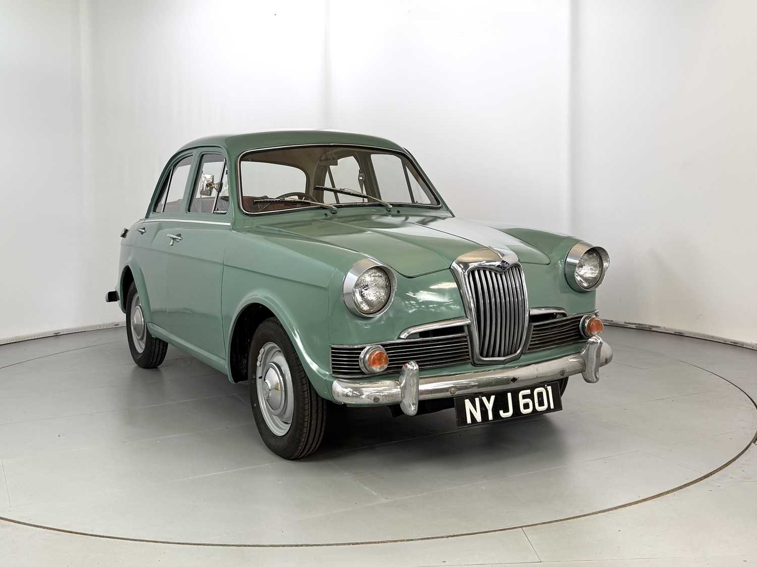 Lot 10 - 1962 Riley 1.5