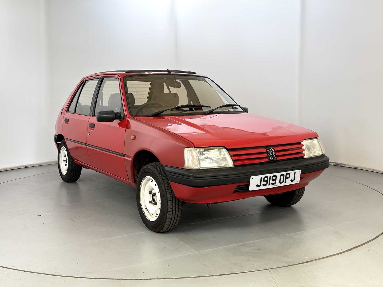 Lot 134 - 1991 Peugeot 205