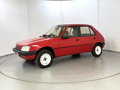 Lot 134 - 1991 Peugeot 205