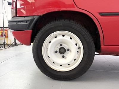 Lot 134 - 1991 Peugeot 205