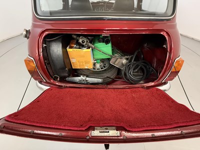 Lot 62 - 1976 Leyland Mini 1000