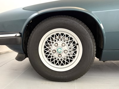 Lot 92 - 1993 Jaguar XJS V12