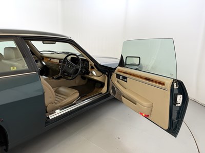 Lot 92 - 1993 Jaguar XJS V12