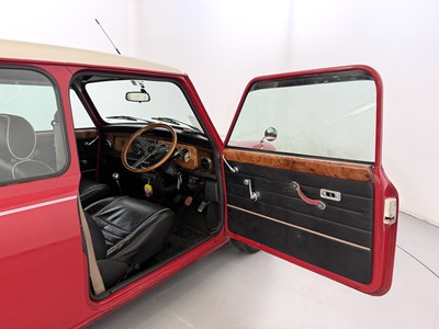 Lot 88 - 1999 Rover Mini Cooper