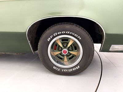 Lot 23 - 1970 Pontiac Grand-Prix