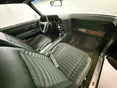 Lot 23 - 1970 Pontiac Grand-Prix