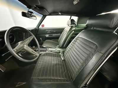 Lot 23 - 1970 Pontiac Grand-Prix