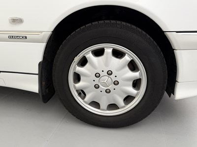 Lot 58 - 1997 Mercedes C250