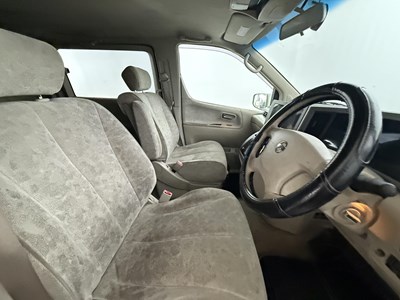 Lot 129 - 2003 Nissan Elgrand