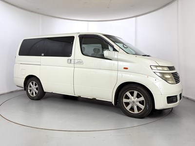 Lot 129 - 2003 Nissan Elgrand