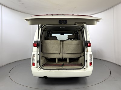 Lot 129 - 2003 Nissan Elgrand