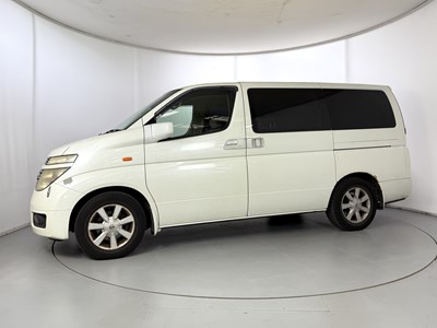 Lot 129 - 2003 Nissan Elgrand