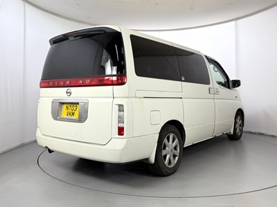 Lot 129 - 2003 Nissan Elgrand
