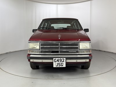 Lot 39 - 1990 Dodge Caravan