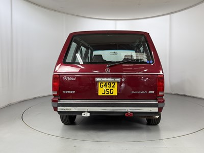 Lot 39 - 1990 Dodge Caravan