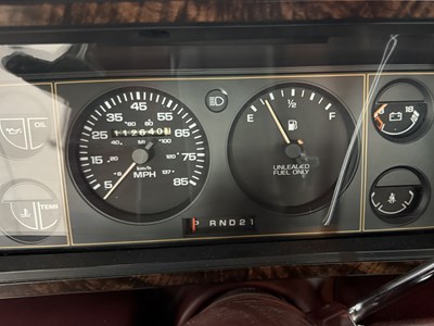 Lot 39 - 1990 Dodge Caravan