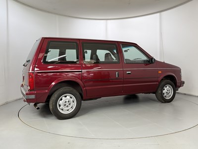 Lot 39 - 1990 Dodge Caravan