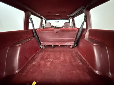 Lot 39 - 1990 Dodge Caravan