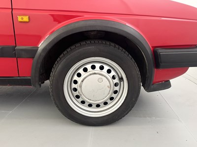 Lot 105 - 1989 Volkswagen Golf Driver