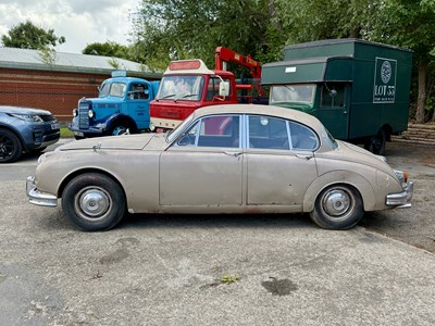 Lot 144 - 1965 Daimler 250 - NO RESERVE