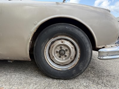 Lot 144 - 1965 Daimler 250 - NO RESERVE