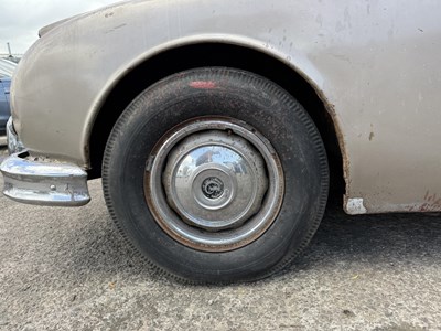 Lot 144 - 1965 Daimler 250 - NO RESERVE