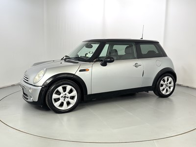 Lot 128 - 2005 Mini Cooper