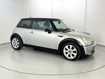 Lot 128 - 2005 Mini Cooper