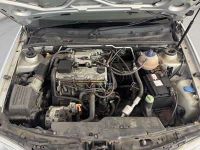 Lot 166 - 2000 Volkswagen Golf Cabriolet