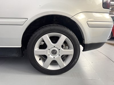 Lot 166 - 2000 Volkswagen Golf Cabriolet