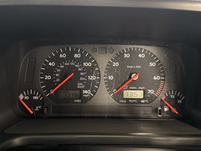 Lot 166 - 2000 Volkswagen Golf Cabriolet