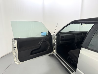 Lot 166 - 2000 Volkswagen Golf Cabriolet