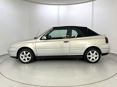 Lot 166 - 2000 Volkswagen Golf Cabriolet