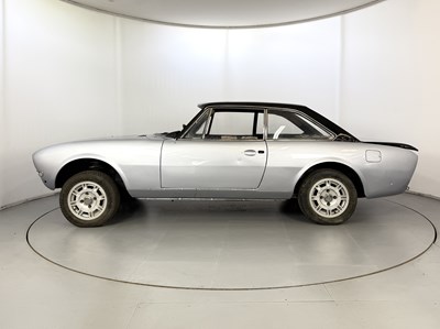 Lot 141 - 1972 Peugeot 504 Coupe - NO RESERVE