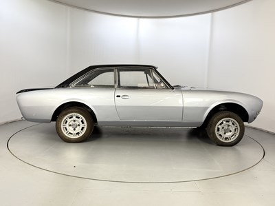 Lot 141 - 1972 Peugeot 504 Coupe - NO RESERVE