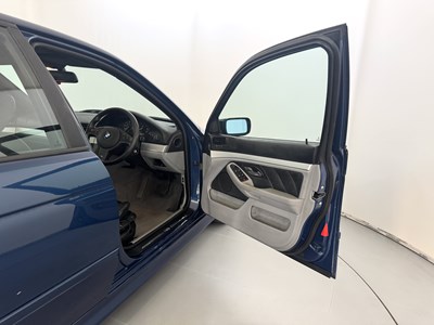 Lot 143 - 2003 BMW 520i