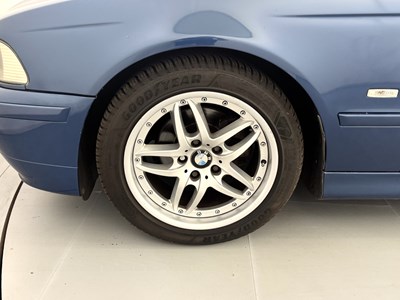 Lot 143 - 2003 BMW 520i