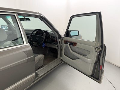 Lot 168 - 1991 Mercedes-Benz 420SEL