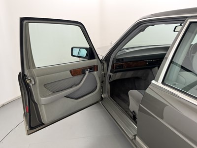 Lot 168 - 1991 Mercedes-Benz 420SEL