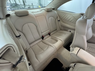 Lot 154 - 2006 Mercedes-Benz CLK350