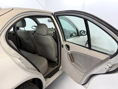 Lot 120 - 2005 Rover 25