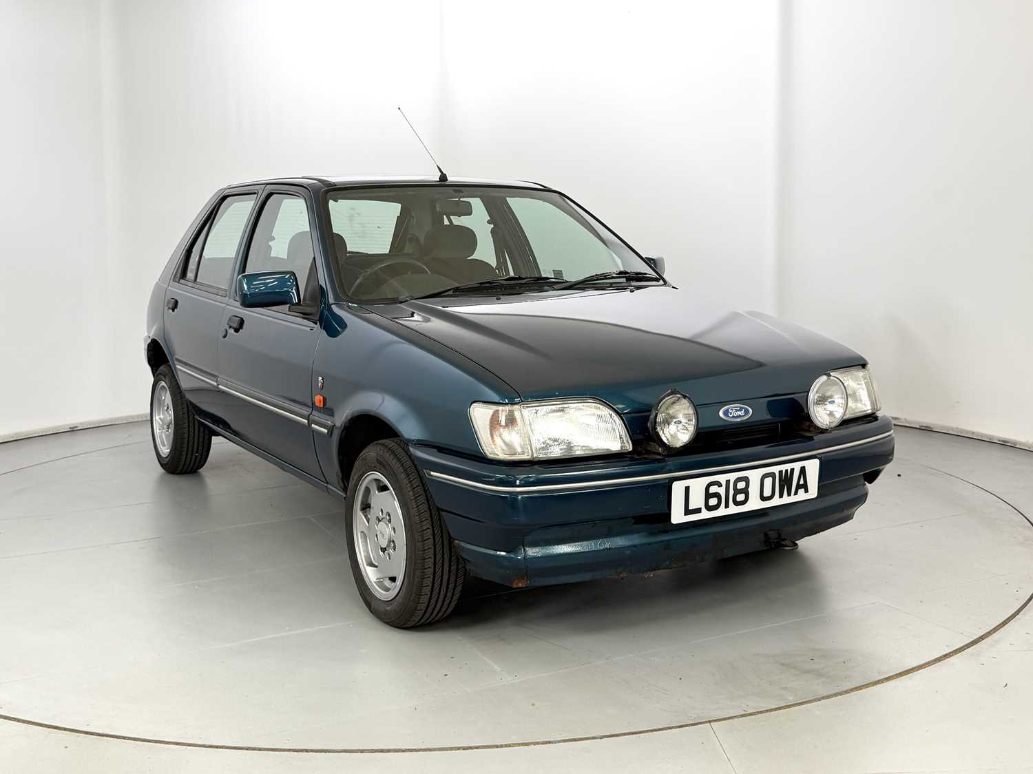 Lot 175 - 1994 Ford Fiesta Cayman
