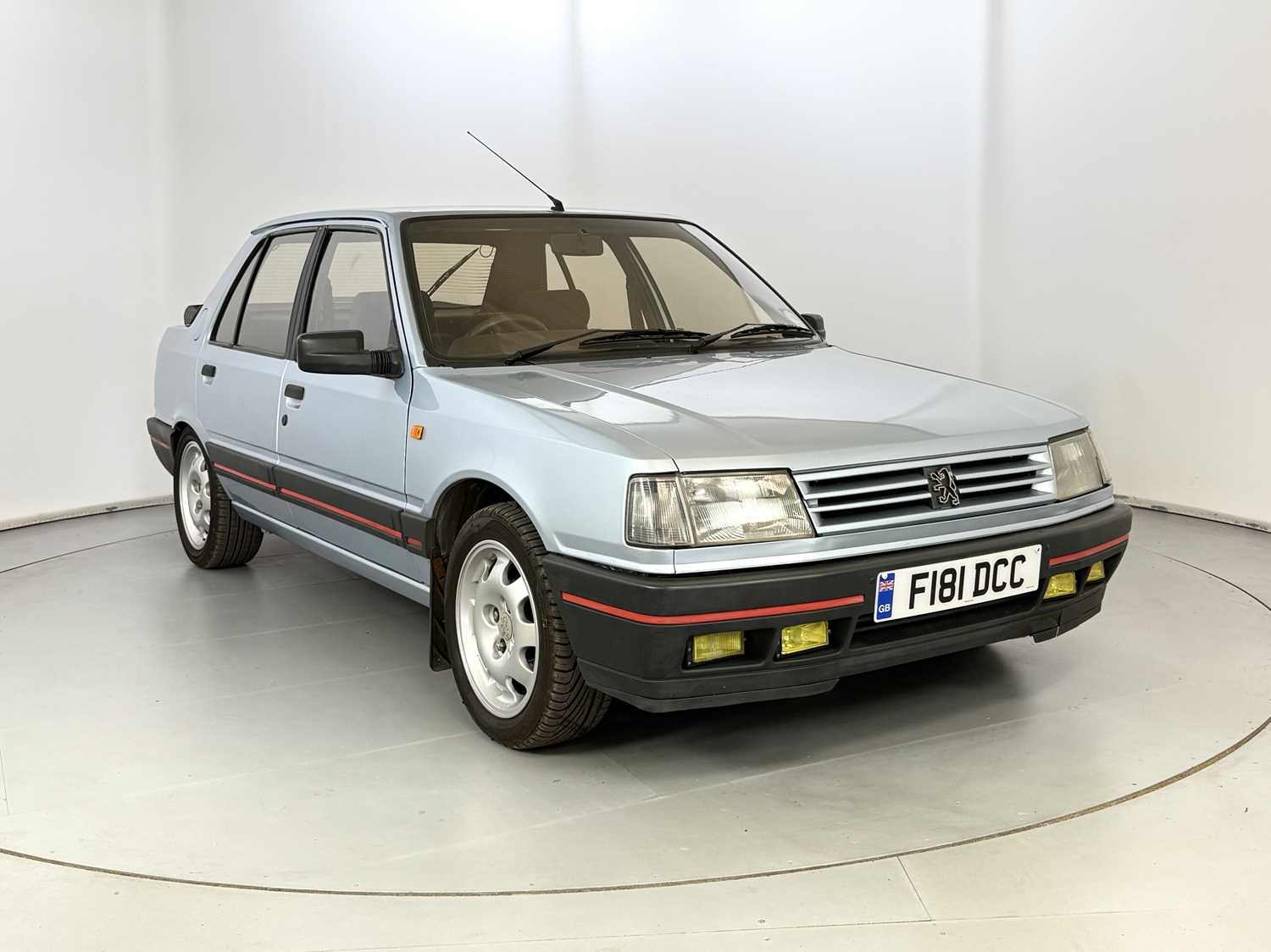 Lot 11 - 1989 Peugeot 309 GTI