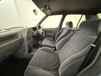 Lot 11 - 1989 Peugeot 309 GTI