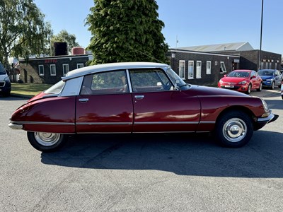 Lot 40 - 1975 Citroen DS23 Pallas