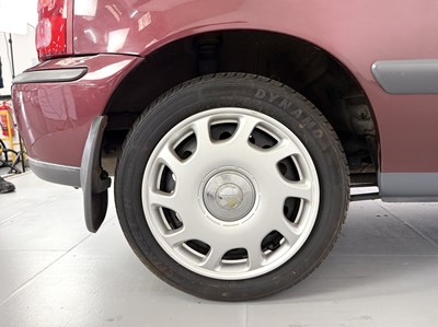 Lot 173 - 2002 Nissan Micra