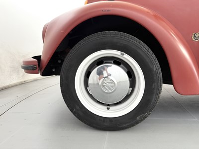 Lot 1972 Volkswagen Beetle